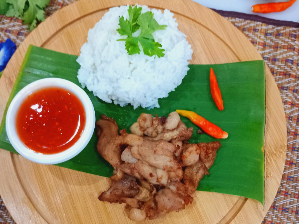 ไก่ทอดสูตรผู้ใหญ่เกลอ